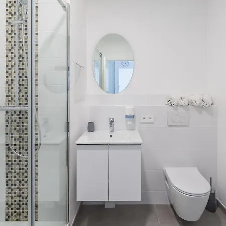 1stays Premium - Chabaud Apartment Reims